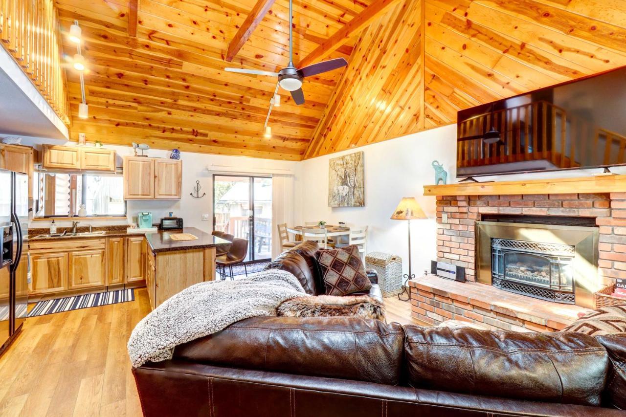 Lakeside Cabin Rental With Hot Tub - Close To Hiking Пайнтоп-Лейксайд Екстер'єр фото