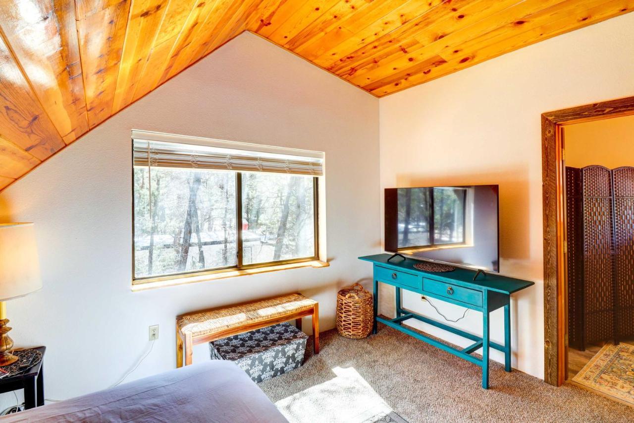 Lakeside Cabin Rental With Hot Tub - Close To Hiking Пайнтоп-Лейксайд Екстер'єр фото