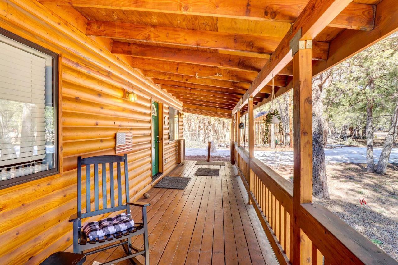 Lakeside Cabin Rental With Hot Tub - Close To Hiking Пайнтоп-Лейксайд Екстер'єр фото
