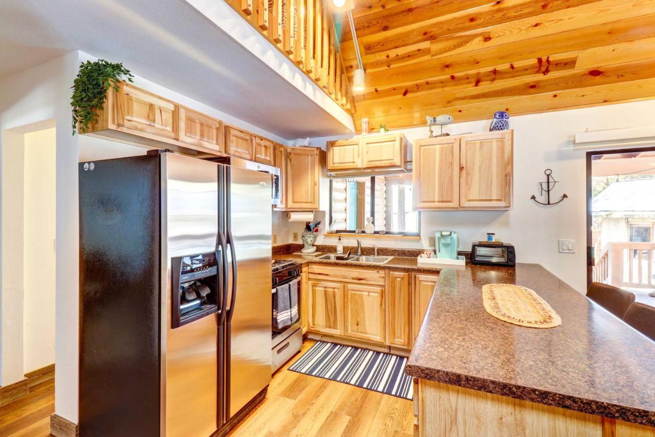 Lakeside Cabin Rental With Hot Tub - Close To Hiking Пайнтоп-Лейксайд Екстер'єр фото